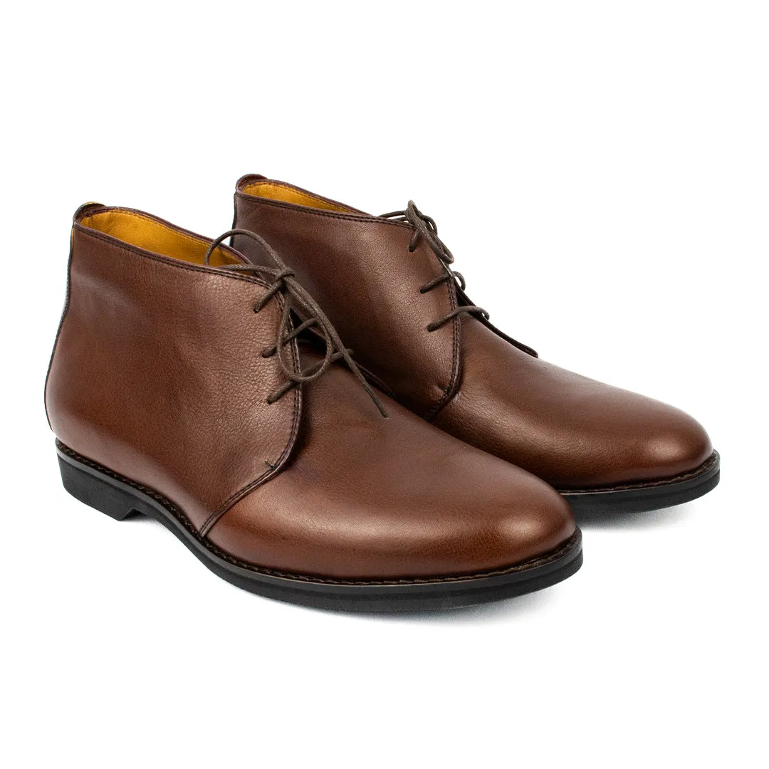 Bota Chukka Liverpool cor pinhão