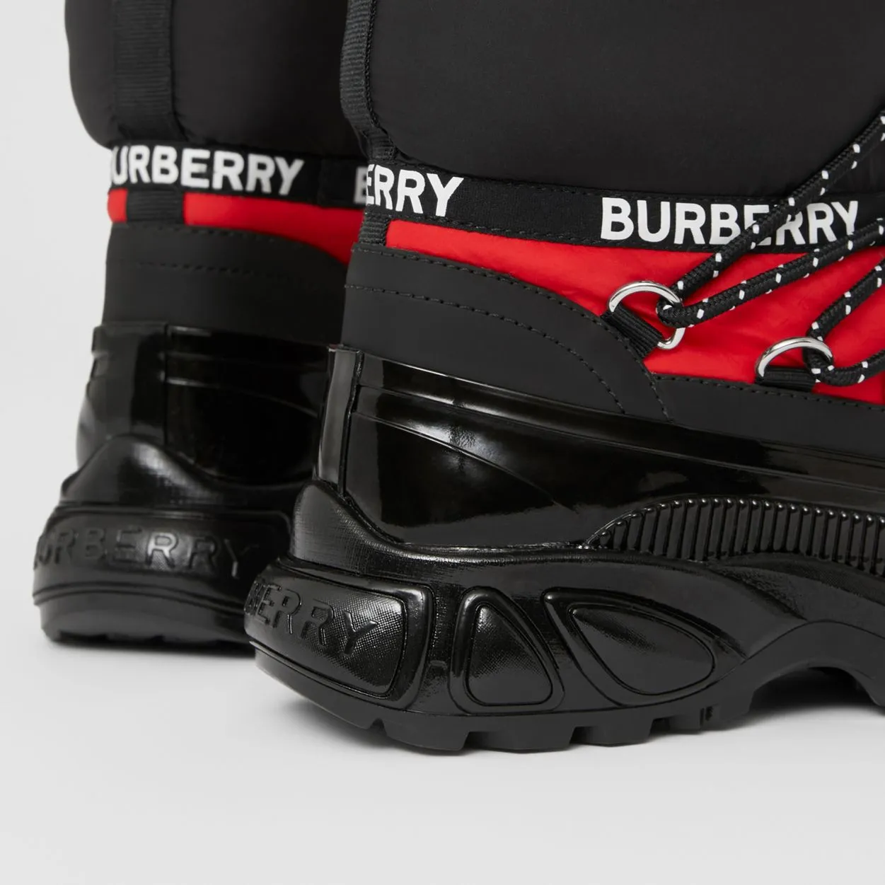 LOGO TAPE COLOUR BLOCK SNOW BOOTS
