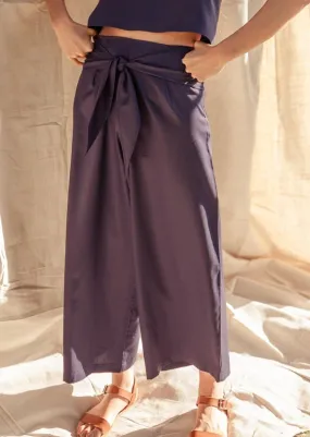 Phalla Wide Leg Cropped Tencel Pants in Navy